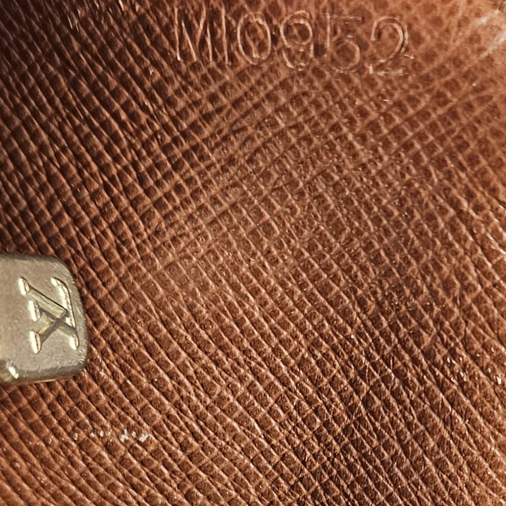 Louis Vuitton Epi Trocadero Bag